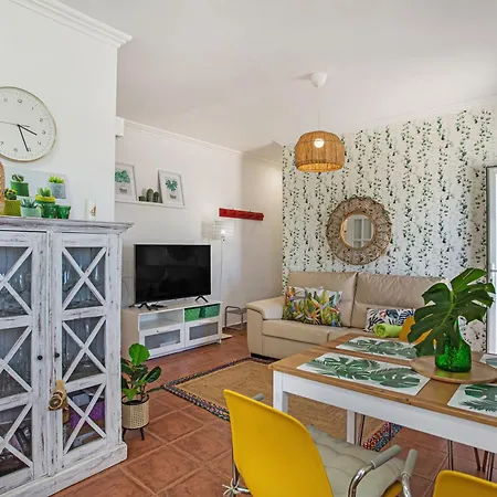 בית נופש Piscina Climatizada